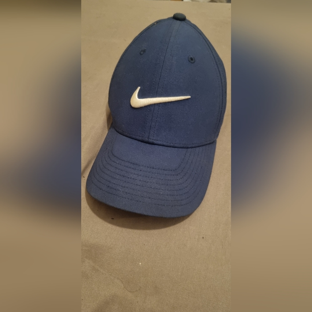 Nike Navy Blue Sports Cap